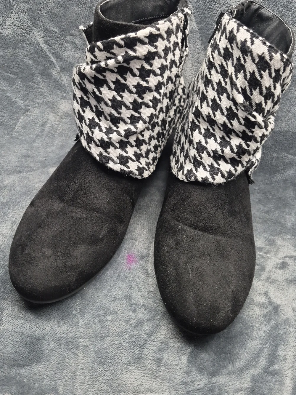 Comfortwiew Inez Bootie Short Ankle Winter Suede Shoes White& Black Size 11